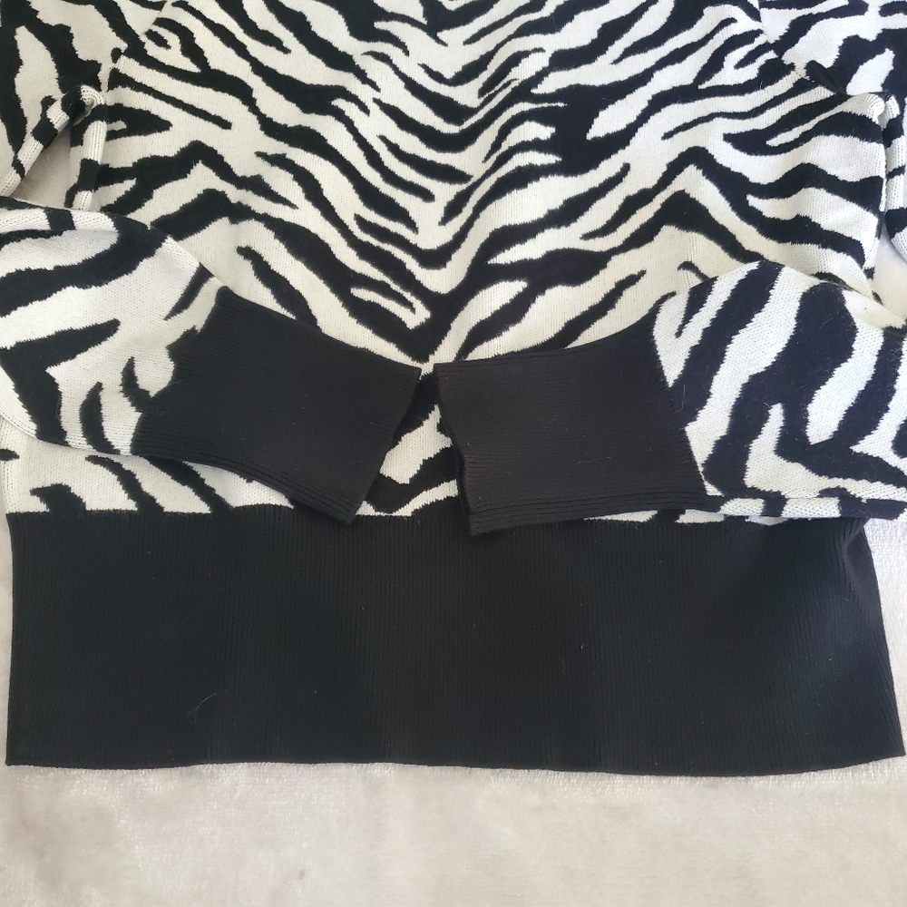 A.L.C. Black and White Zebra Sweater - Picture 6 of 7
